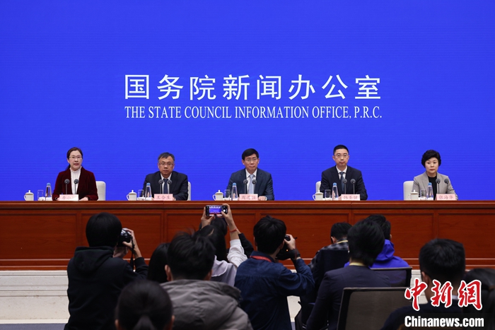 官方解答：本届亚冬会在项目设置、参赛国家和