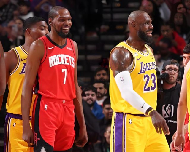 41岁詹姆斯领跑快攻榜单 生涯23季场均20+创历史纪